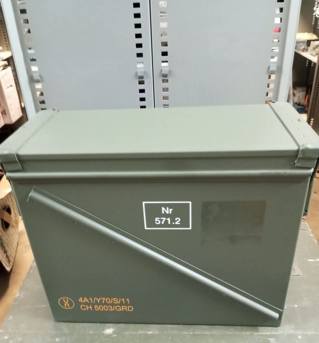 Attrezzatura & Pezzi di ricambio: caisse munition – Usato da Vugelles-La Mothe venduto da koz_q5v9 1