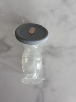Haakaa Muttermilchpumpe mit Saugfuss + Silikondeckel S
