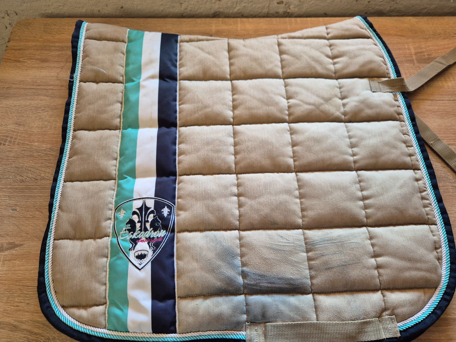 Coperte: Eskadron Big Square Schabracke DR – Usato da Meggen venduto da Orrinka20 2