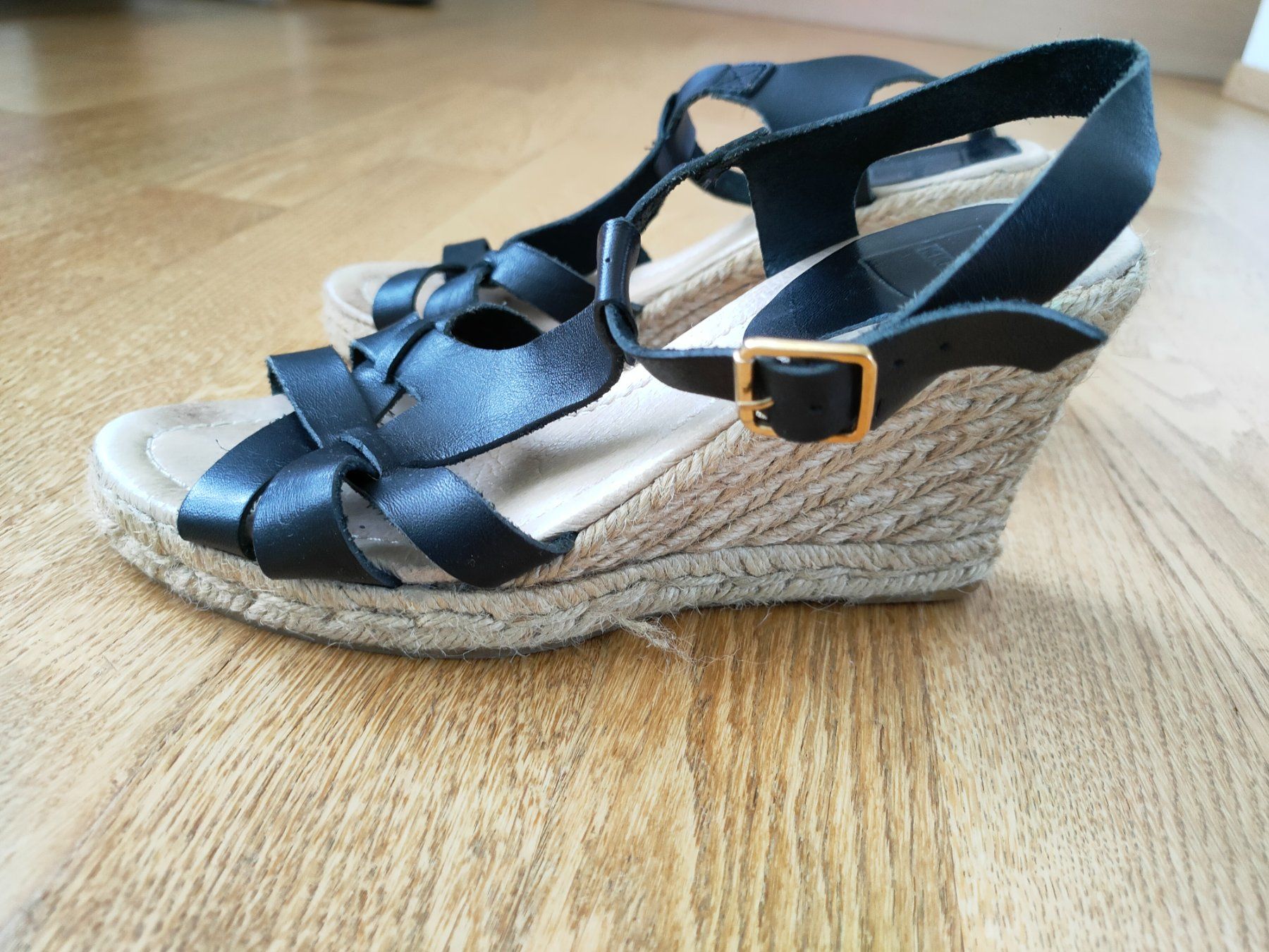Scarpe da donna: Keilsandalette Gr.37 – Usato da Bottighofen venduto da Cotolejo 1