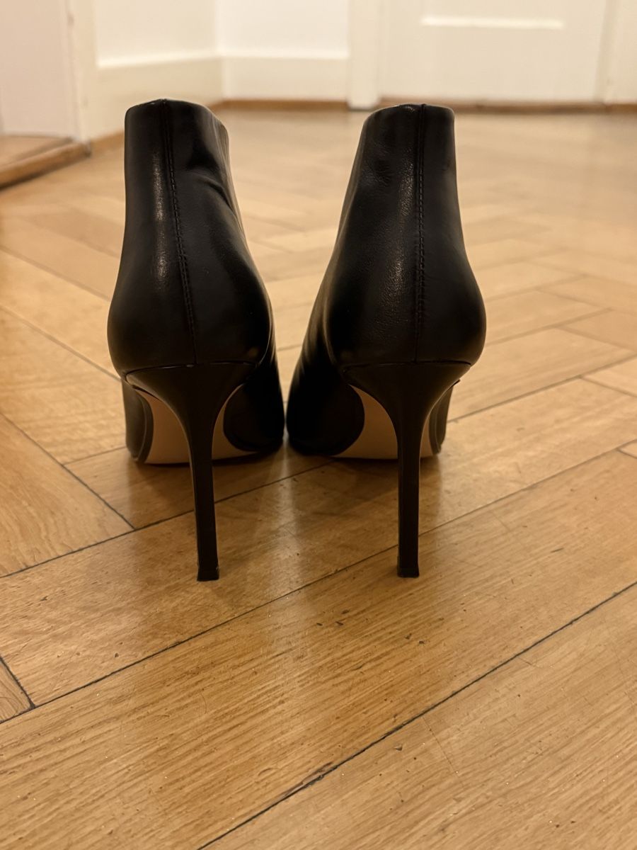 Mango Damenschuhe: schwarze Stiefeletten, Grösse 39 von Mango – Neu (gemäss Beschreibung) aus Basel von zukk_ 3