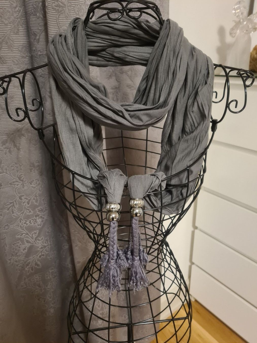 Foulard & Sciarpe: Foulard – Nuovo (secondo la descrizione) da zürich venduto da janjaz 1