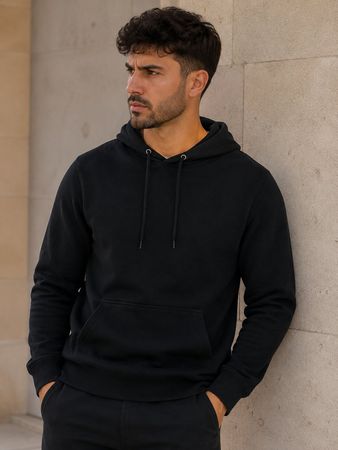 Schwarzer Kapuzenpullover Gr. L für den Herbst/Winter 🍂