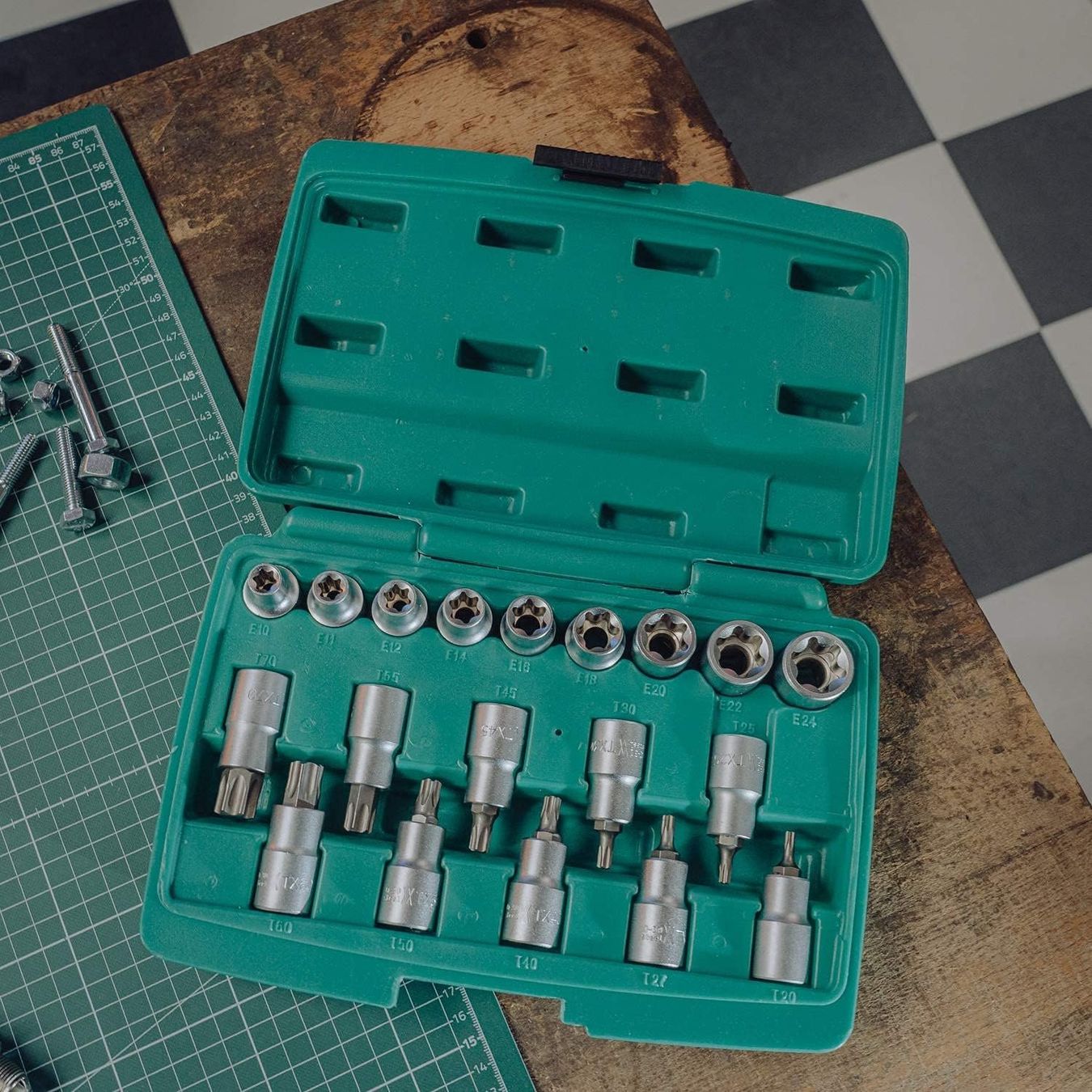 Tutti gli attrezzi: Steckschlüsselsatz TORX 1/2 Zoll – Nuovo e nell'imballaggio originale da Nuglar venduto da SaleRitter 3
