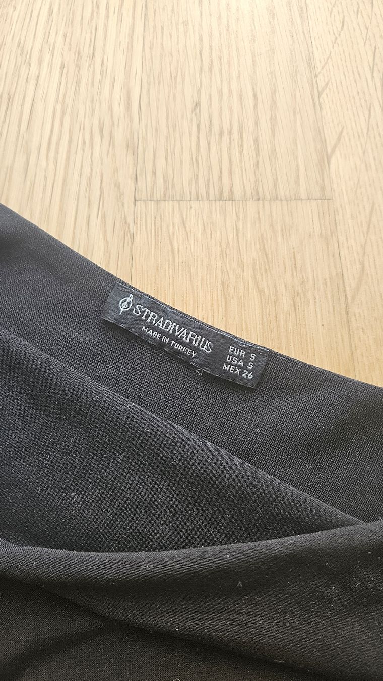 Stradivarius Top: body noir Stradivarius – Nuovo (secondo la descrizione) da Sion venduto da tiff_1992 1