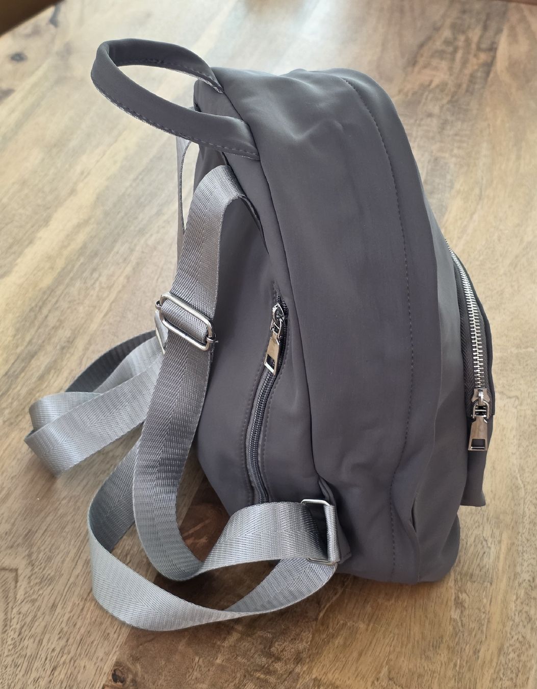 Rucksäcke: Grauer Rucksack – Neu – Neu (gemäss Beschreibung) aus Rheinsulz von Gilea 2