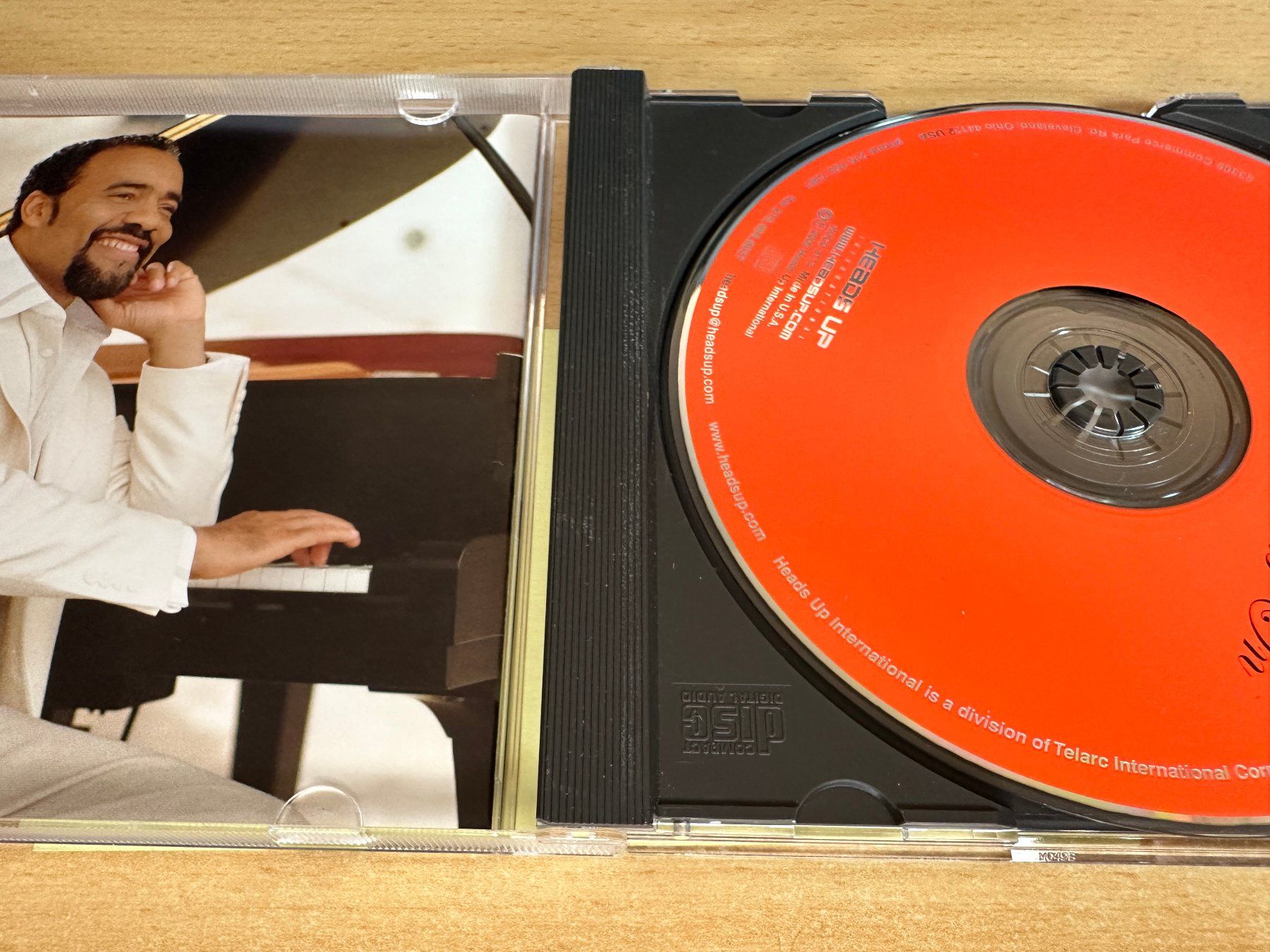 CD: Bobby Lyle – Hands On – Usato da Rikon im Tösstal venduto da Alpenmutz 2