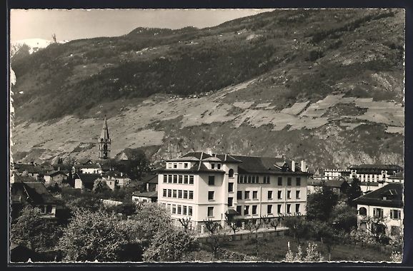 Cartoline postali: Martigny, Ville, Institut Ste Jeanne-Ant – Usato da Berlin venduto da bartko-reher