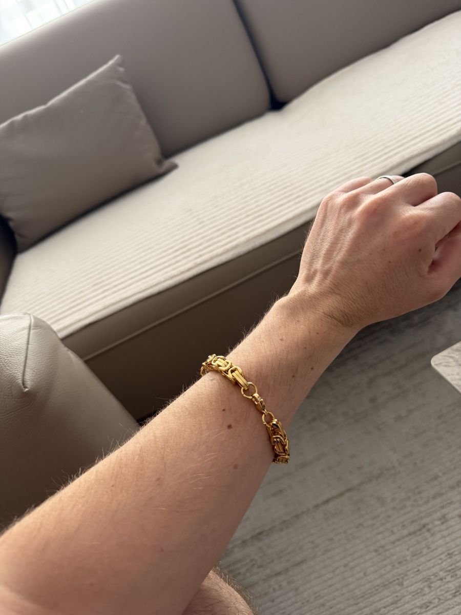Armbänder & -reifen: Gold 18K 8mm Armband Herren – Neu und originalverpackt aus Kriens von Luxora 2