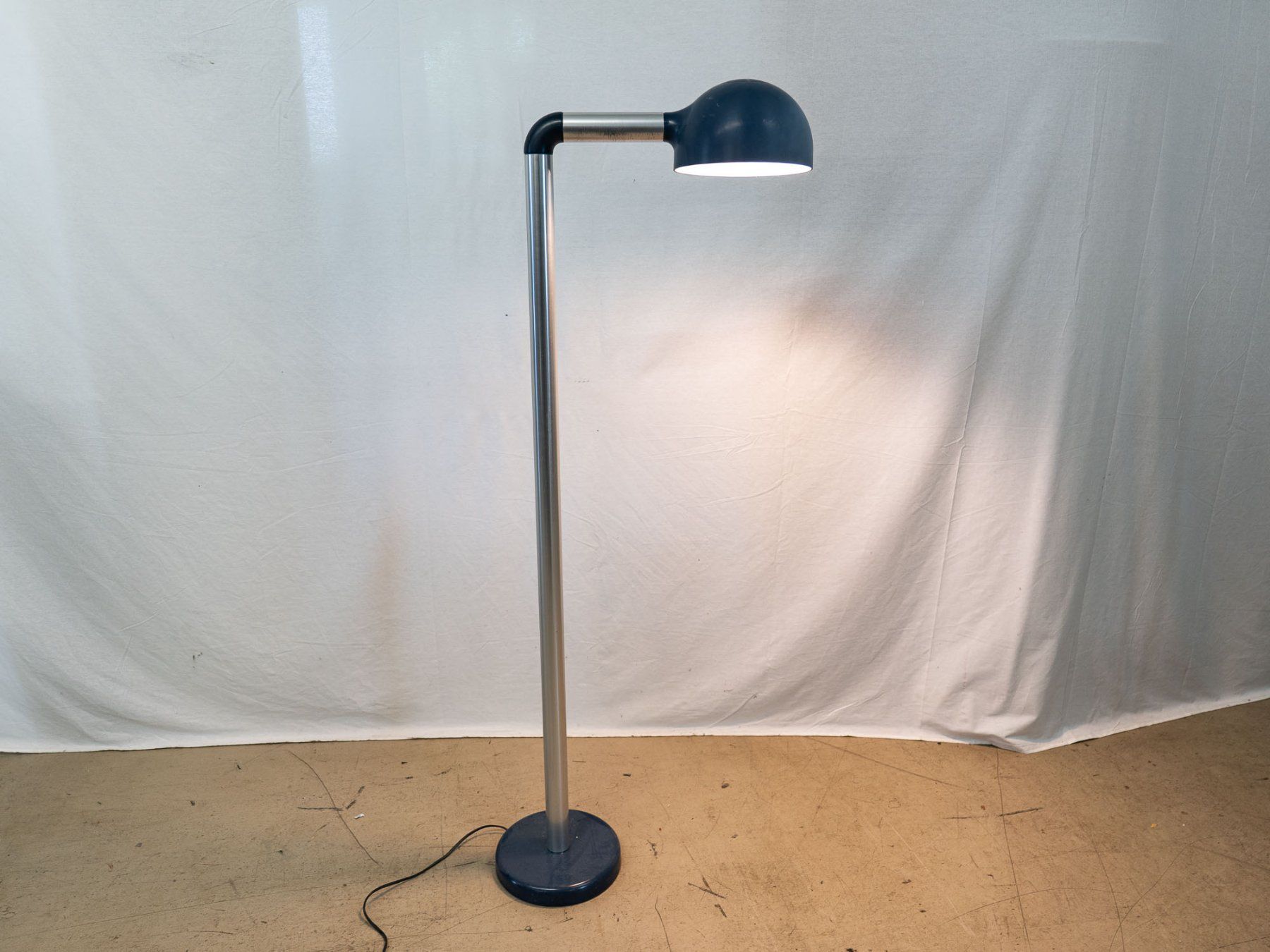 Lampen: Vintage Stehlampe - Robert Haussmann, 1965 - Ref. 06/07 – Gebraucht aus Au ZH von BrockiAu 2