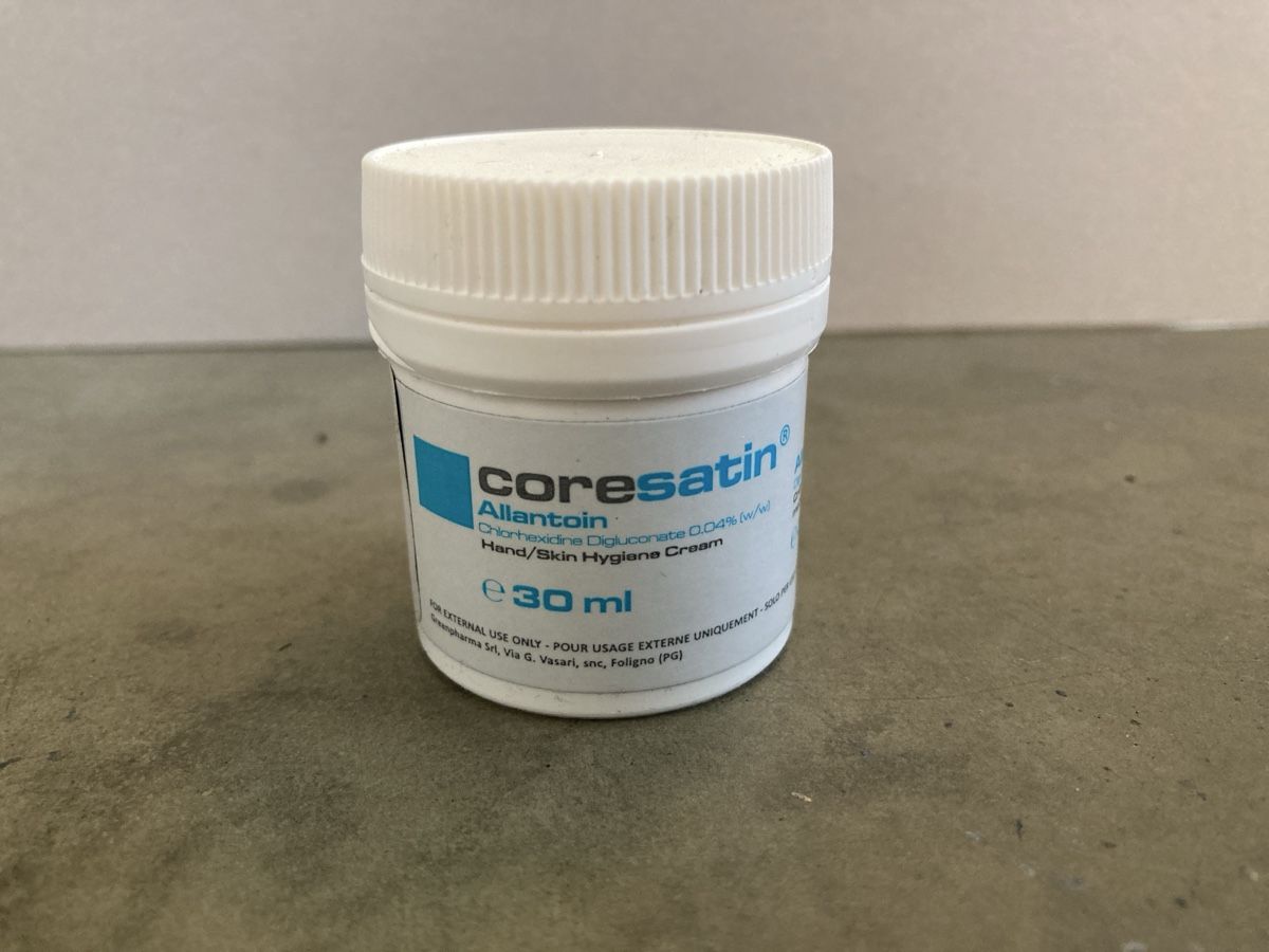Idratazione: CoreSatin Handcreme Allantoin – Nuovo e nell'imballaggio originale da Winterthur venduto da ele_ct6p