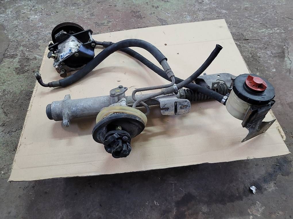 Alle Autoersatzteile: Audi Coupé/80/90 typ 81/85 Lenkgetriebe – Gebraucht aus Oberwangen TG von tetzi10 1