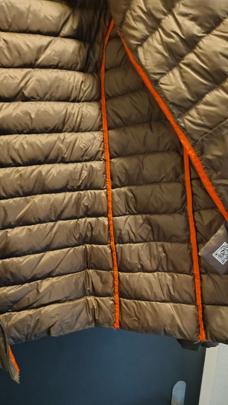Vestes: Veste Jott taille L à vérifier sur place – D'occasion à Puidoux par Sophia70 3