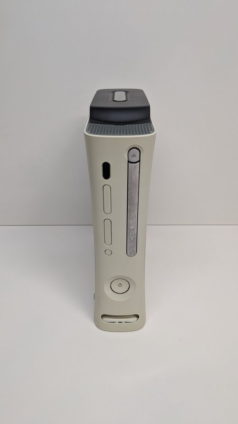Microsoft Console: Microsoft Xbox 360 Konsole DEFEKT – Difettoso da Menziken venduto da mame18 1