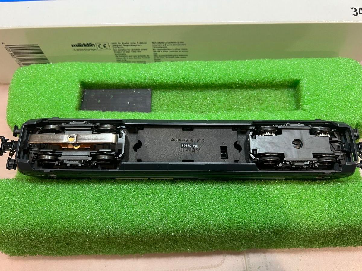 Märklin Modelleisenbahnen: Märklin BLS Lok 465 – Gebraucht aus Dübendorf von Troggy 4