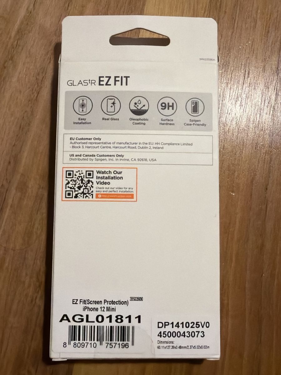 Ritocchi & pellicole di protezione: Spigen Glas.TR EZ Fit Screen Protector for iPhone 12 Mini  – Nuovo (secondo la descrizione) da Dübendorf venduto da Gabydabydoo 1