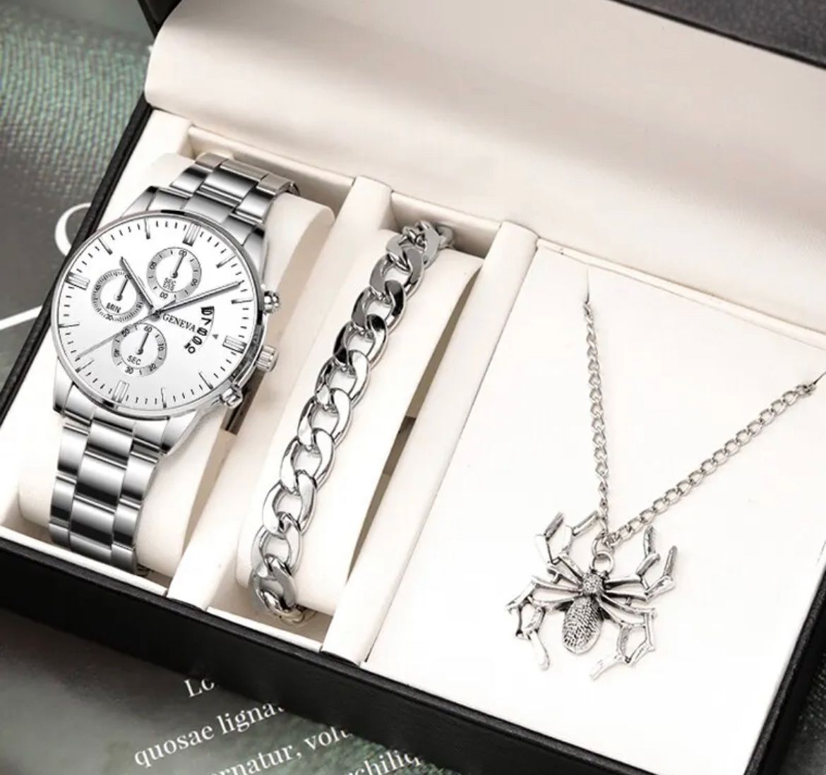 Orologi: Armbanduhr • Full set – Nuovo e nell'imballaggio originale da Oberegg venduto da Alepokemon