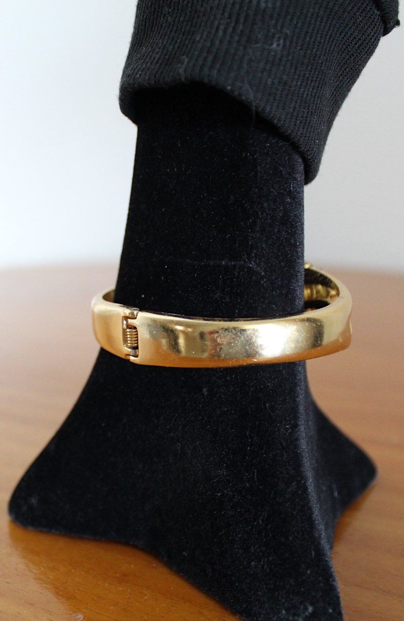 Armbänder & -reifen: Modeschmuck Armband , Vintage-Stil – Gebraucht aus Locarno von madame-tus-sauds 4