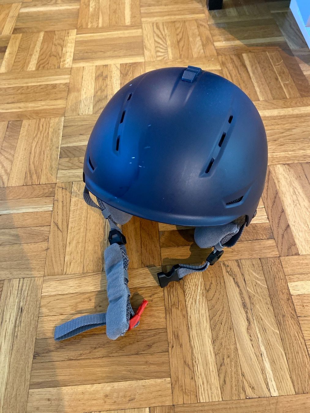 Caschi: Kinder Skihelm – Usato da Zürich venduto da rue_v79y