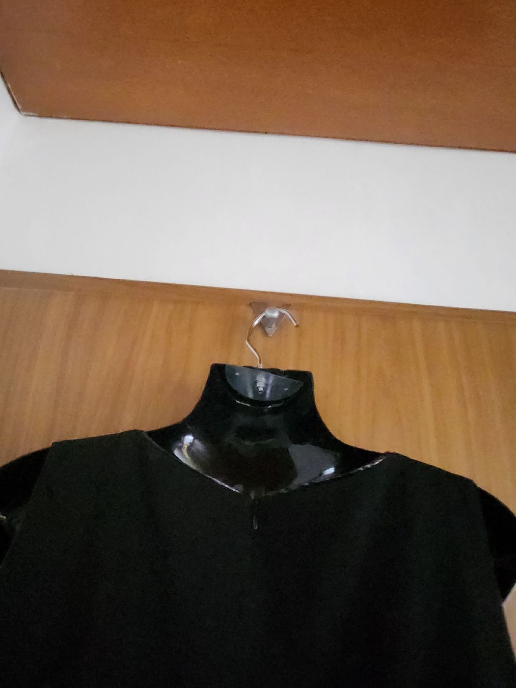 Gérard Darel Kleider: Robe GERARD DAREL noire élégante taille  38/40 - – Gebraucht aus Niedergösgen von Eva2410 4