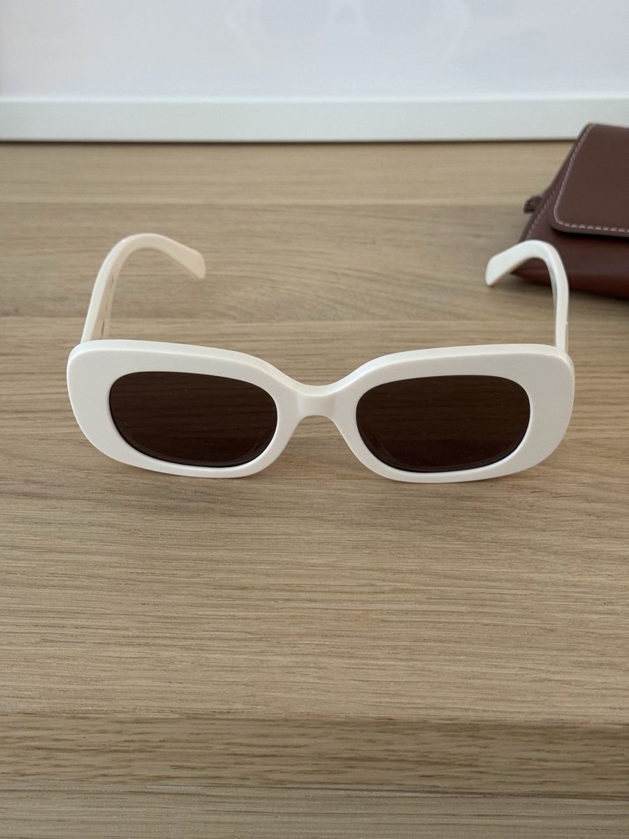 Celine Lunettes & Verres: Celine Sonnenbrille Rectangular Cremeweiss – Neuf (Voir description) à Kloten par BLarsonneur 1