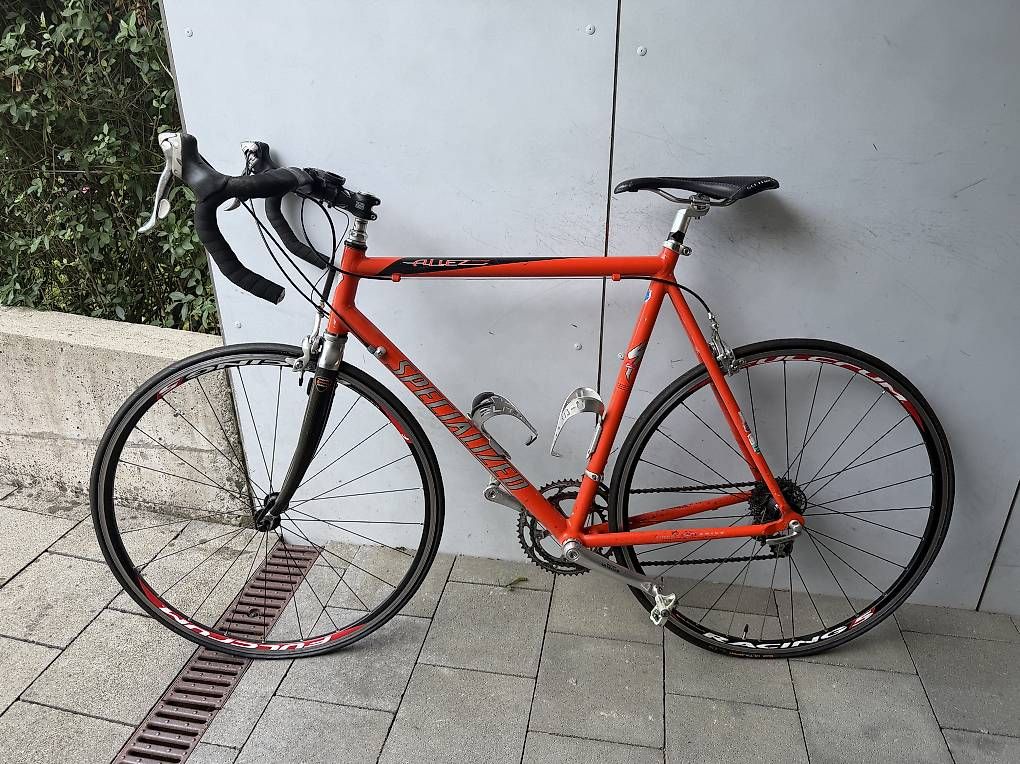 Specialized Vélos: Vélo course Specialized – D'occasion à Nyon par Ftex22