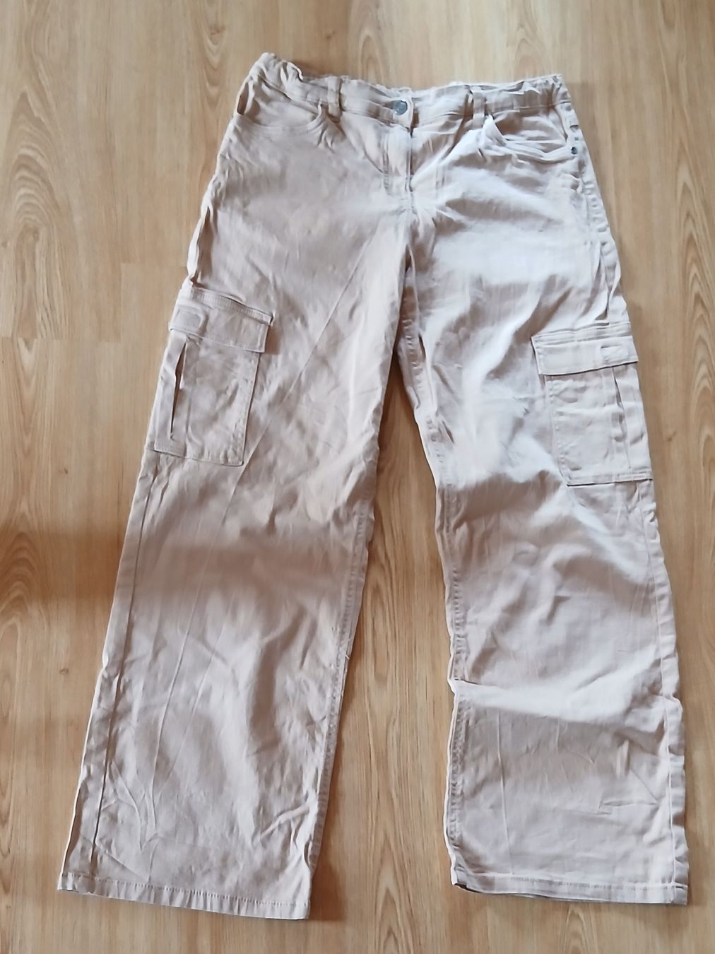 Hosen: pantalon, cargo,bas – Gebraucht aus Montcherand von petiteoune75
