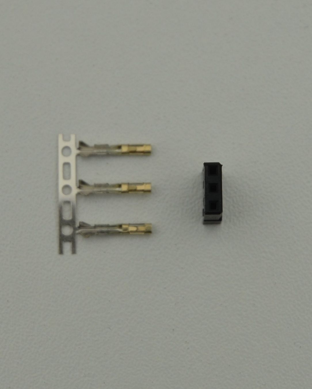 Modellismo RC: JR Servo Buchse 1Stk. – Nuovo e nell'imballaggio originale da Rüti ZH venduto da MSRC_Modelle 2