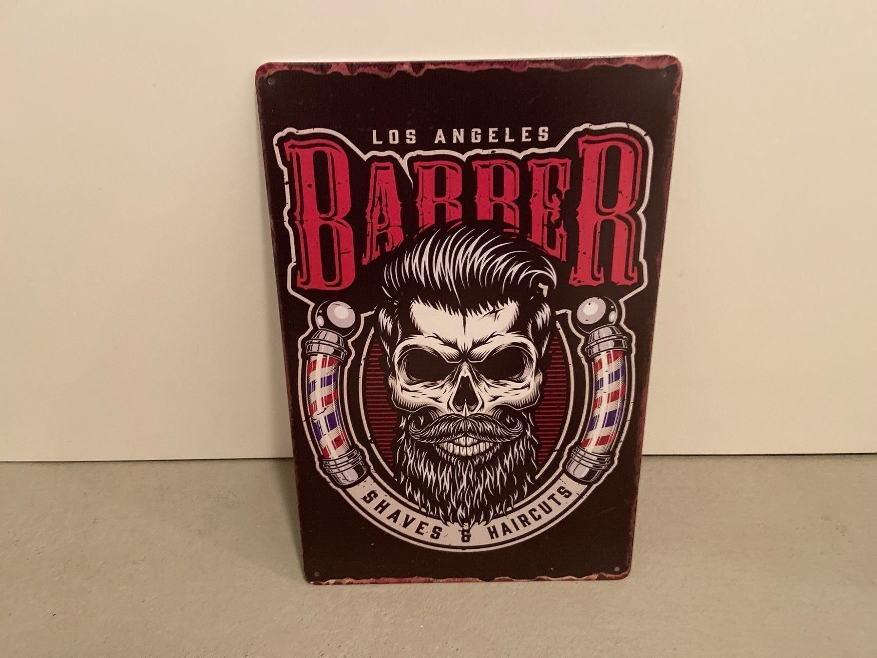 Insegne: BARBER Vintage Blechschild Tafel Einzigartig NEU ! – Nuovo e nell'imballaggio originale da Seon venduto da Aaargauer01