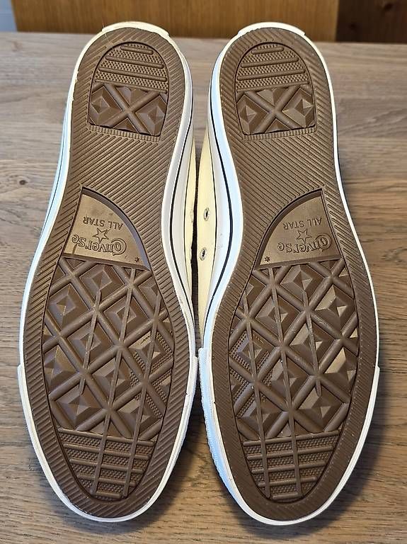 Chaussures hommes: Hochwertiger Converse Sneaker/Turnschuh - neu  – D'occasion à Leissigen par gra111 3