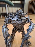 Honey Badger Megatron / MPM-08