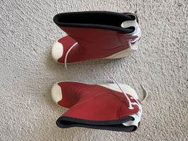 Segelstiefel rot weiss Schnürung gebrauchter Zustand