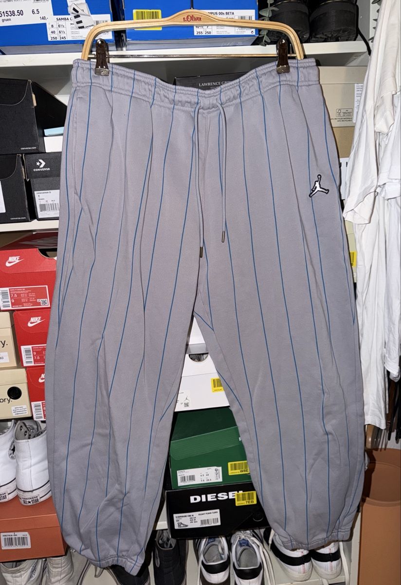 Jordan Hosen: Jordan Trainerhosen, XL – Gebraucht aus Gutenswil von jus_nr7h