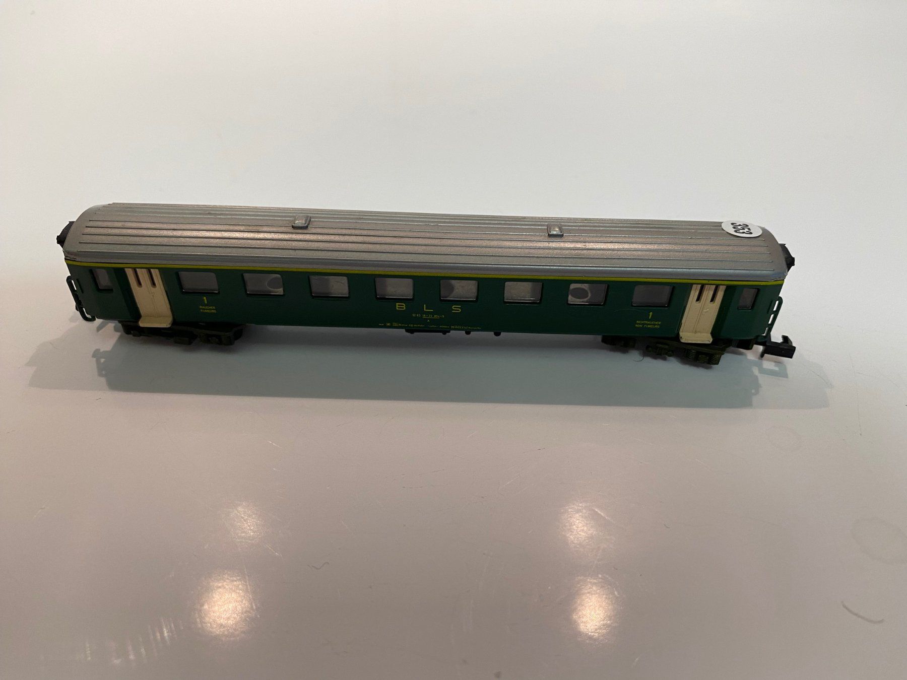 Arnold Modellini di ferrovie: Waggon Wagen BLS Arnold Spur N 353 – Usato da Kerzers venduto da tisyayasuBE 1