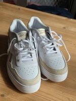 Reebok 39, weiss, beige, neuwertig
