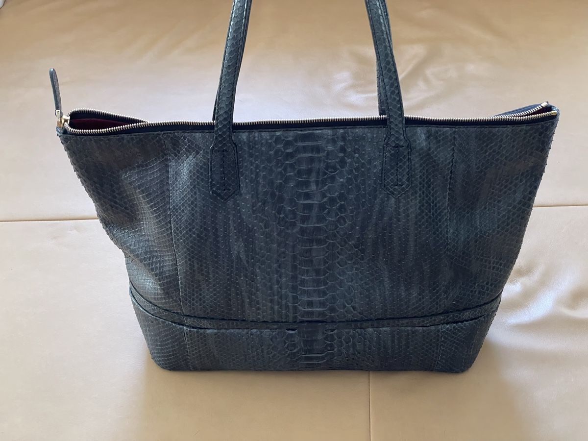 Bally Taschen für Damen: BALLY Python-Leder Shopper praktisch unbenutzt – Neu (gemäss Beschreibung) aus Corcelles NE von typoerrorist 2