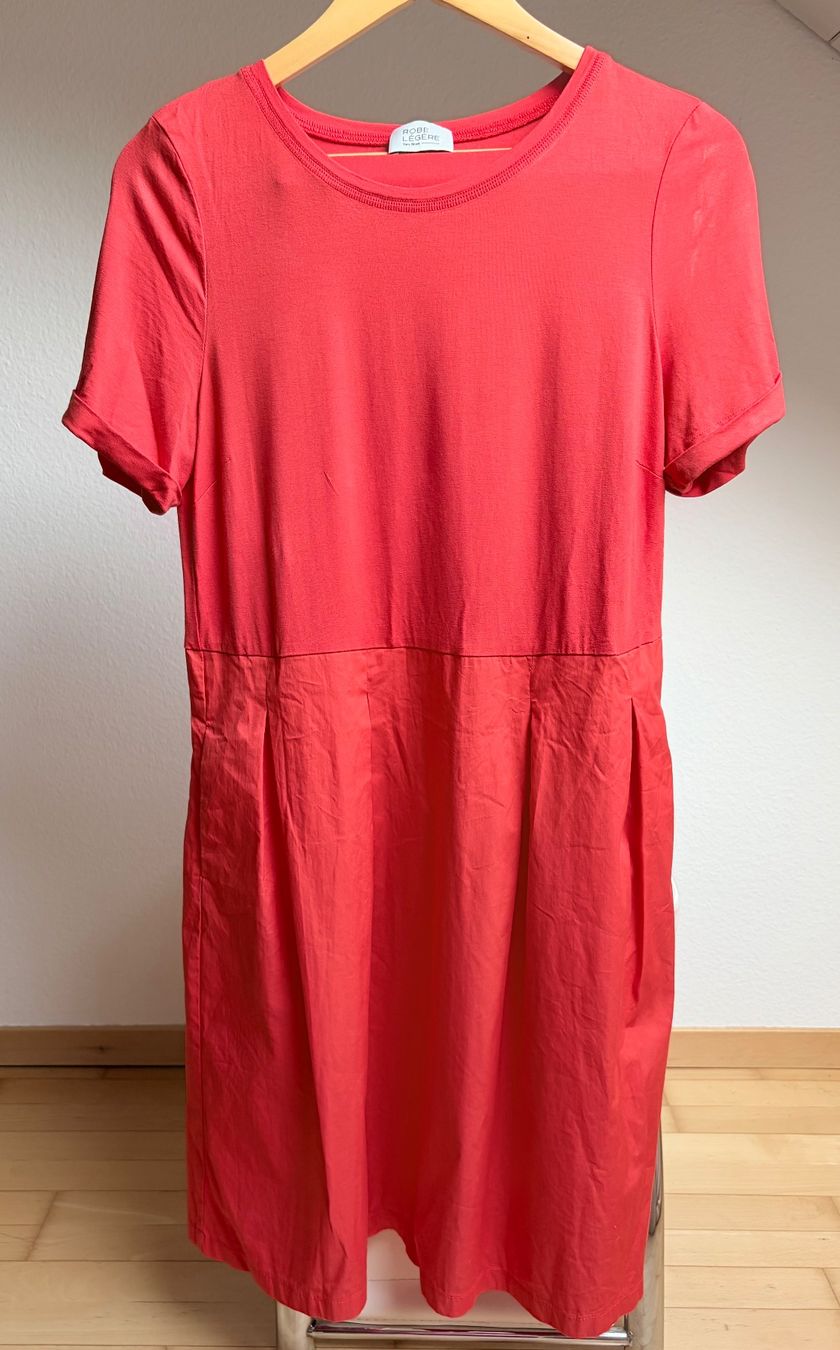 Vestiti: Vera Mont Kleid Gr.M – Usato da Unterägeri venduto da Jutka_04