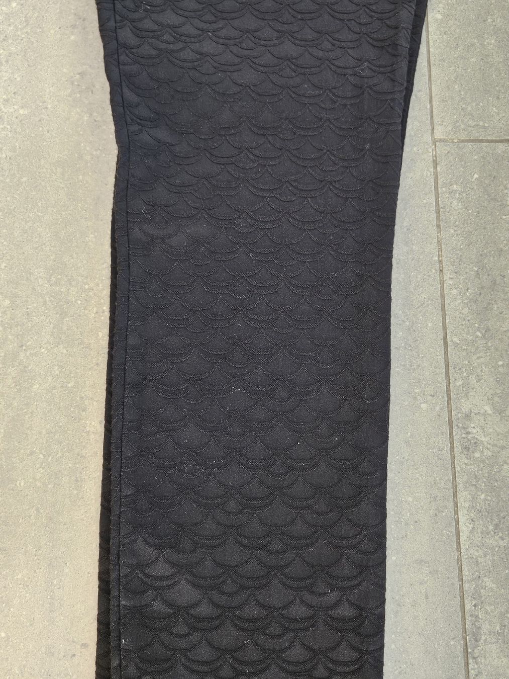 H&M Pantaloni: Hose H&M – Usato da Wiesendangen venduto da Sinhuk 2
