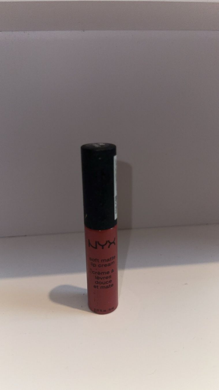 NYX Professional Makeup Make-up: NYX Soft Matte Lip Cream NR 08 – Nuovo (secondo la descrizione) da Oftringen venduto da tola19