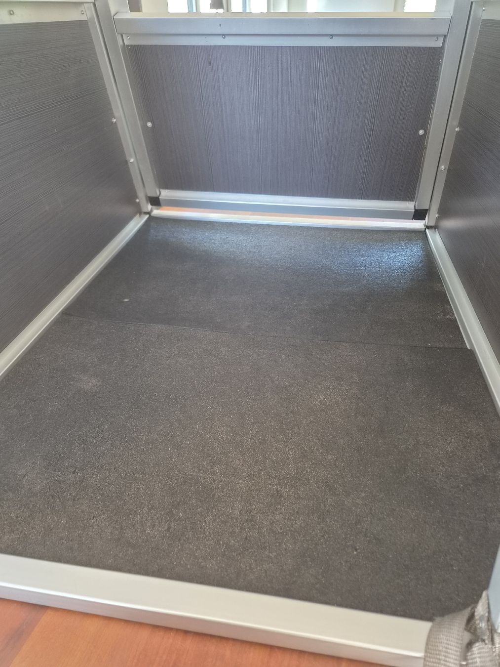 Cages, transport & sécurité: Hunde Box – D'occasion à Birmensdorf ZH par minus50 3