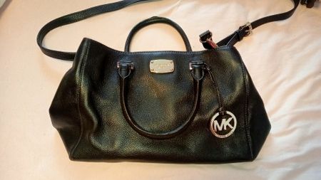 Handtasche Michael Kors schwarz Leder guter Zustand