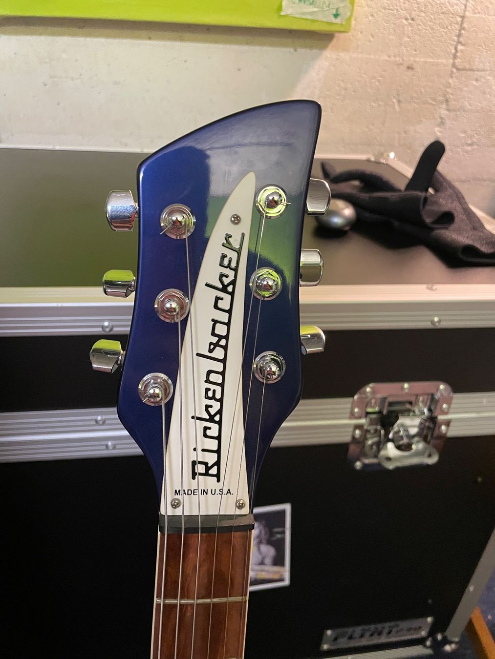 Strumenti musicali: Rickernbacker 620 Midnight Blue – Usato da Zürich venduto da schmickaschmucku 2