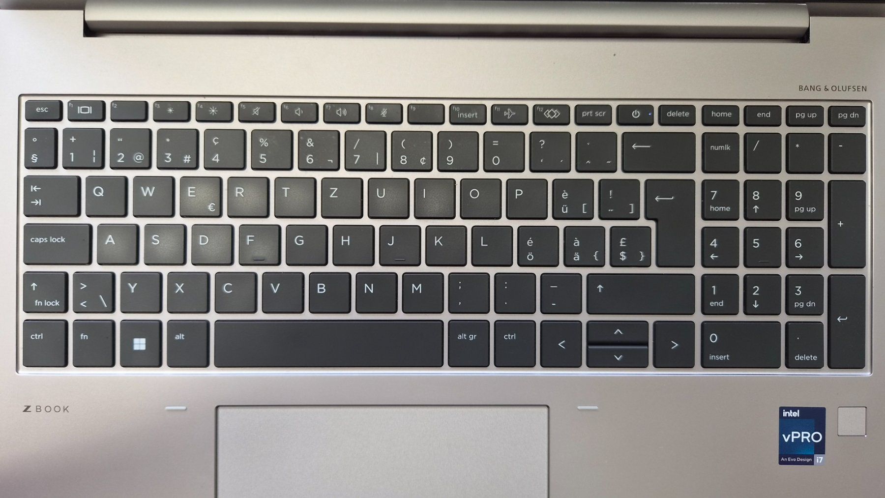 Hewlett Packard Notebook: HP ZBook Firefly 16" G10 inkl. Nvidia RTX A500 – Usato da Feuerthalen venduto da molim83 1