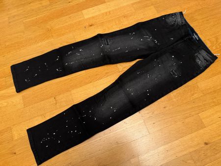 Neuwertige Jeans für Knaben von Campus Gr. 158/164