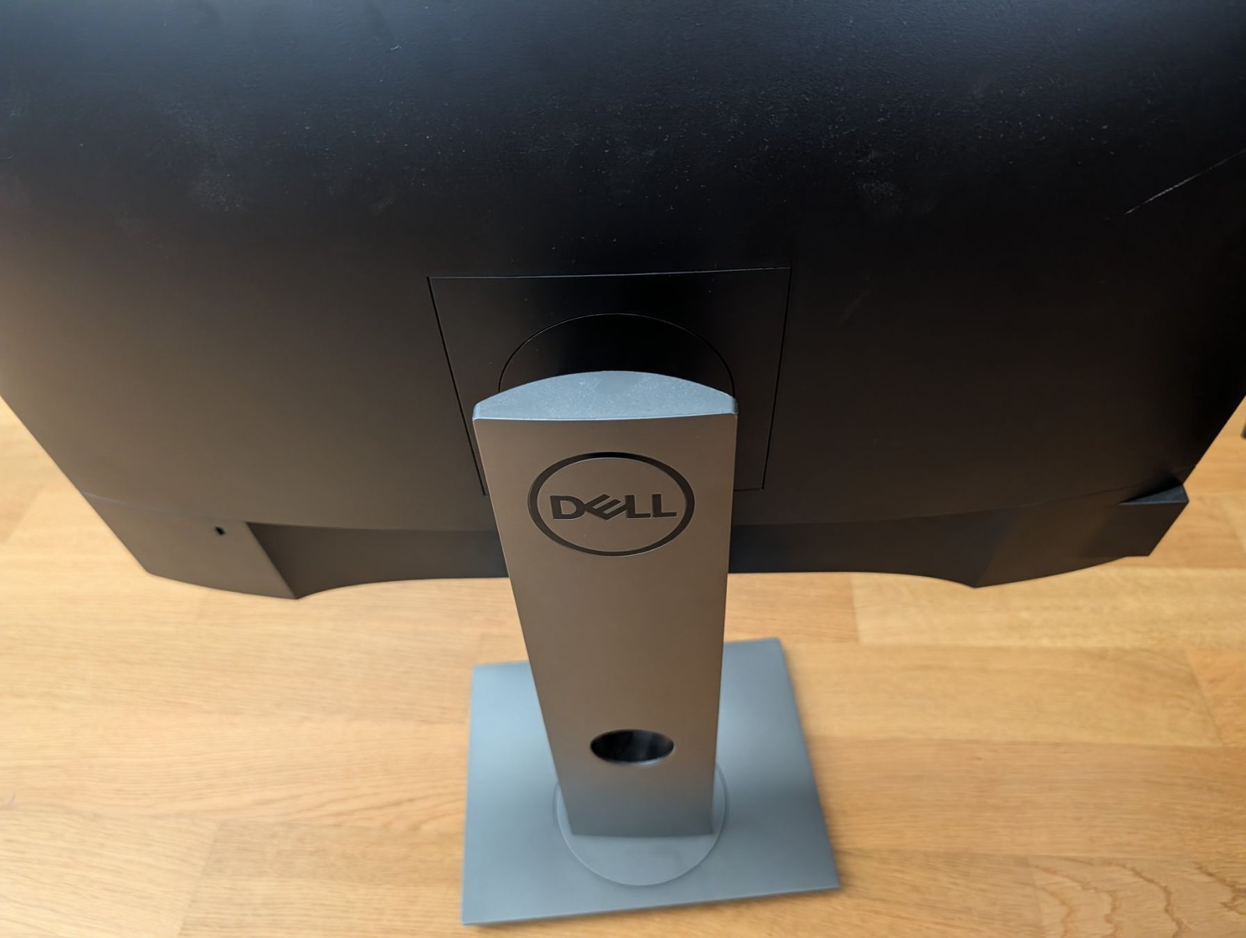 Dell Monitore: Bildschirm DELL – Gebraucht aus Winterthur von kae_p72q 1