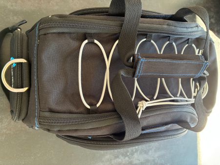 Dakine Fahrradtasche schwarz gebraucht guter Zustand