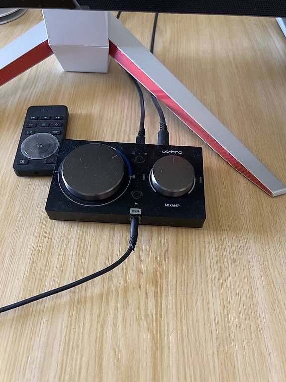 Cuffie: ASTRO A40 TR+MIXAMP PRO-LIKE NEW – Usato da Bürgenstock venduto da reg_2w5v 1