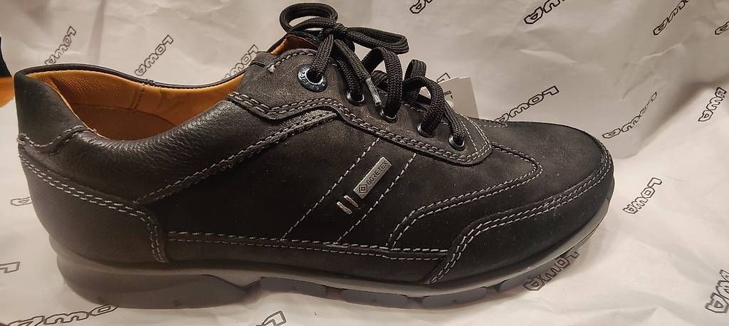 Scarpe da uomo: Fretz Business Schuhe robust, Leder+Goretex, Gr 42 – Usato da Biel/Bienne venduto da Oli130 1