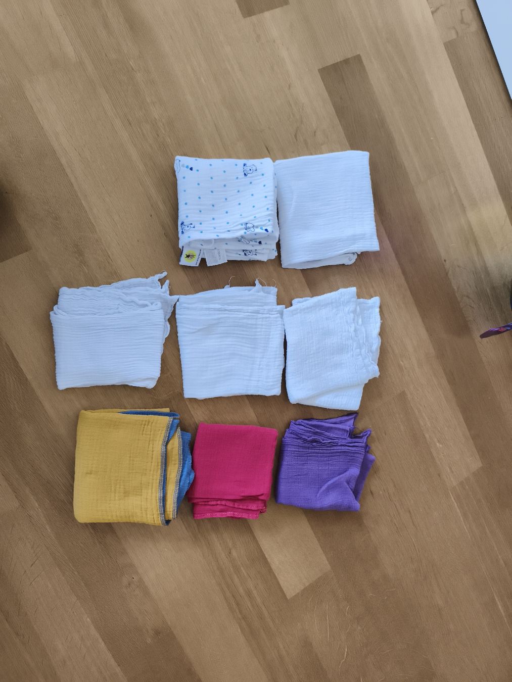Baby-Mahlzeiten: 8er Set Mullwindeln, Nuschis Spucktücher, Waschlappen – Gebraucht aus Illnau von snejinka
