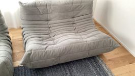 Toga Ligne Roset 2er Sofa in Alcantara Silver